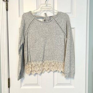 Altar’d State Shirt. Size L